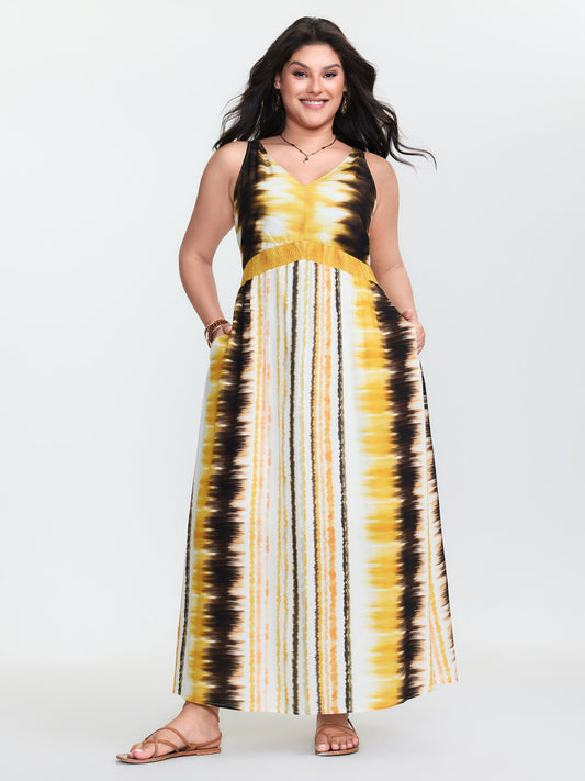 Color Gradient V-Neck Shirred Waist Maxi Dress